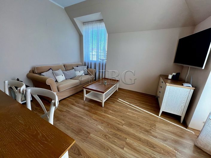 Image No.3-Appartement de 2 chambres à vendre à Burgas