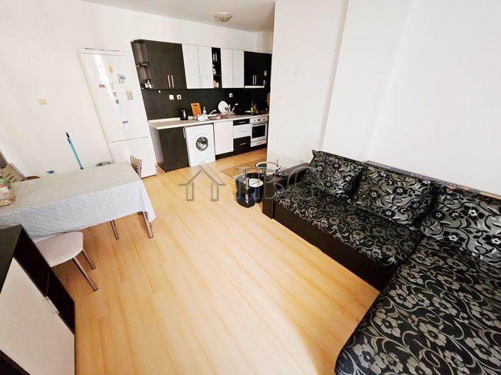 Image No.7-Appartement de 2 chambres à vendre à Burgas