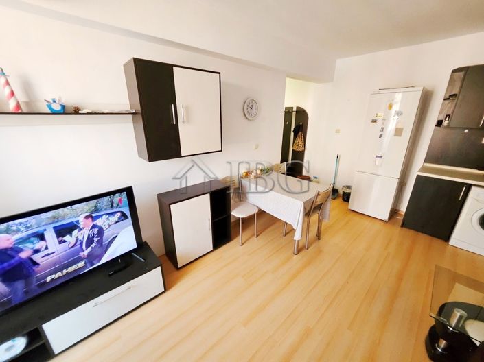 Image No.8-Appartement de 2 chambres à vendre à Burgas