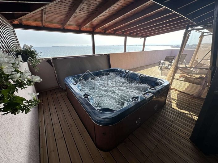 Image No.2-Appartement de 3 chambres à vendre à Burgas