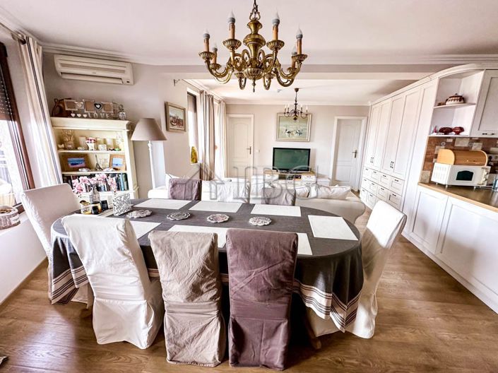 Image No.9-Appartement de 3 chambres à vendre à Burgas