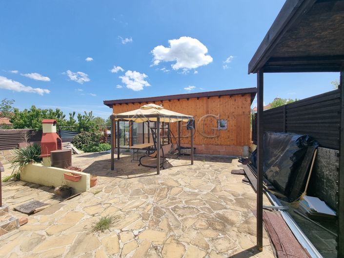 Image No.3-Maison de 3 chambres à vendre à Burgas