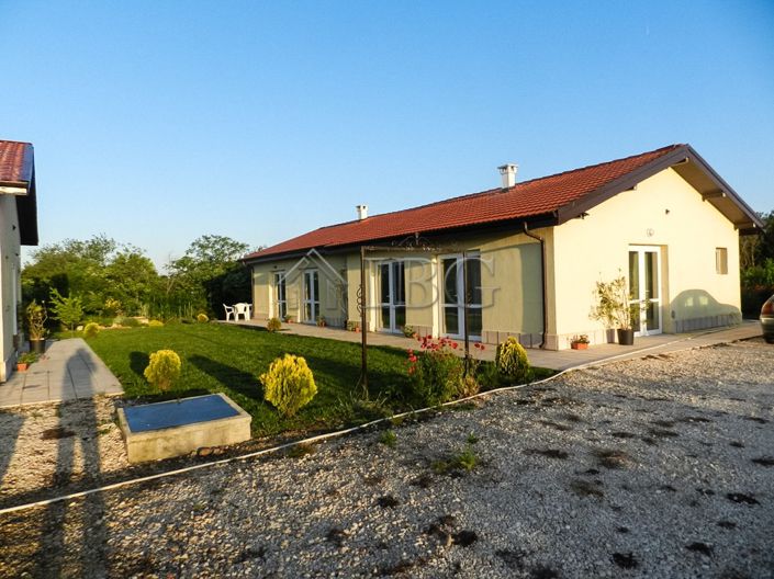 Image No.4-Maison de 2 chambres à vendre à Bulgarie