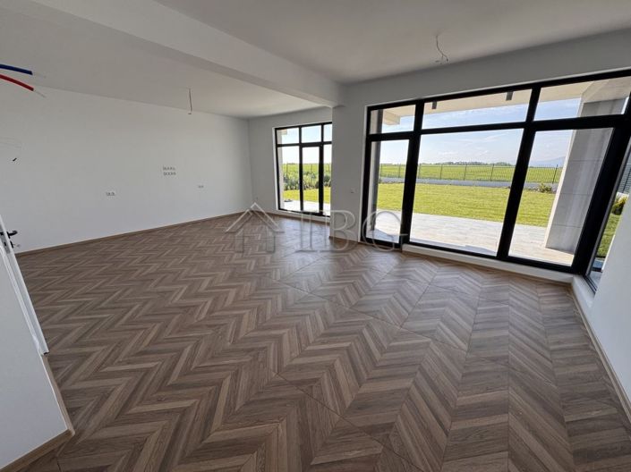 Image No.7-Maison de 3 chambres à vendre à Burgas