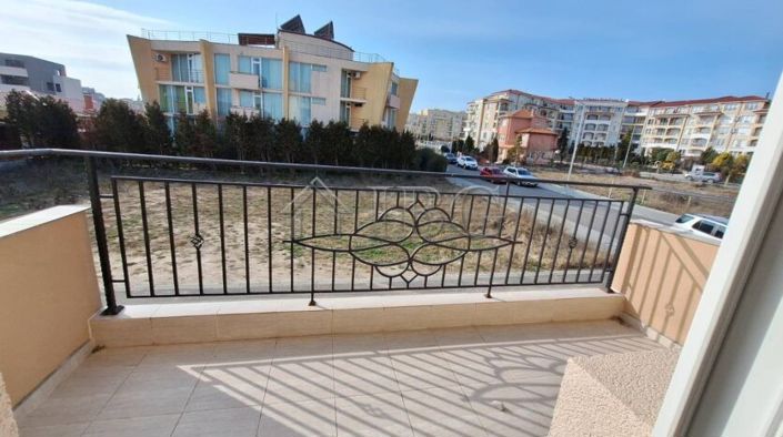 Image No.7-Apartment for sale