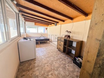 3-bed-house-big-garden-15-min-to-the-sea-49