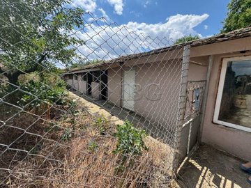 3-bed-house-big-garden-15-min-to-the-sea-57