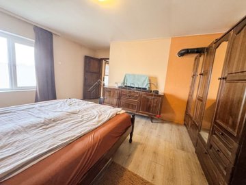 3-bed-house-big-garden-15-min-to-the-sea-42