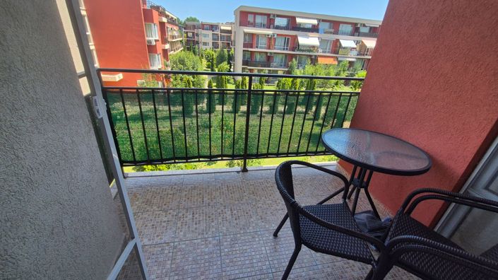 Image No.2-Appartement de 2 chambres à vendre à Burgas