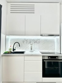 bf1cfee4fa898d2045a7f3d93c5259eb