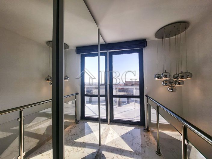 Image No.19-Maison de 4 chambres à vendre à Burgas