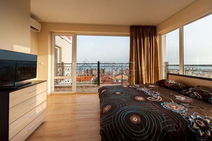 Image No.12-13 Bed Hotel for sale