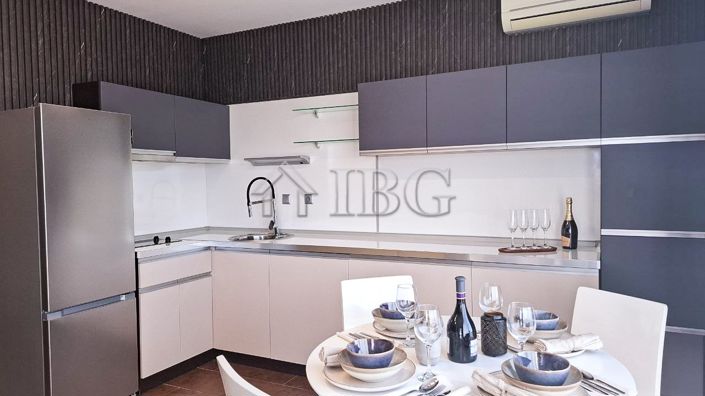 Image No.3-Appartement de 2 chambres à vendre à Burgas