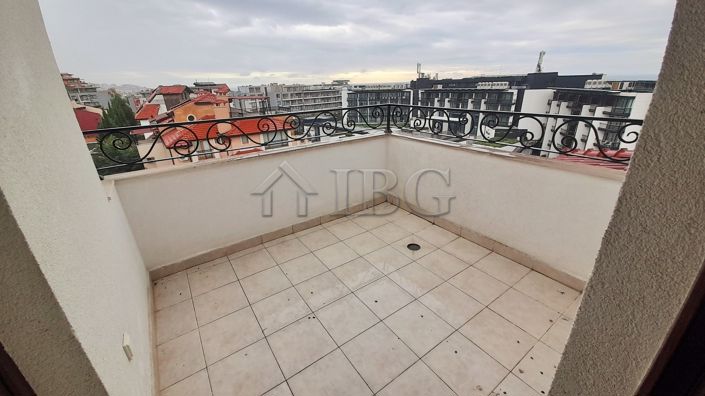 Image No.16-Appartement de 3 chambres à vendre à Burgas