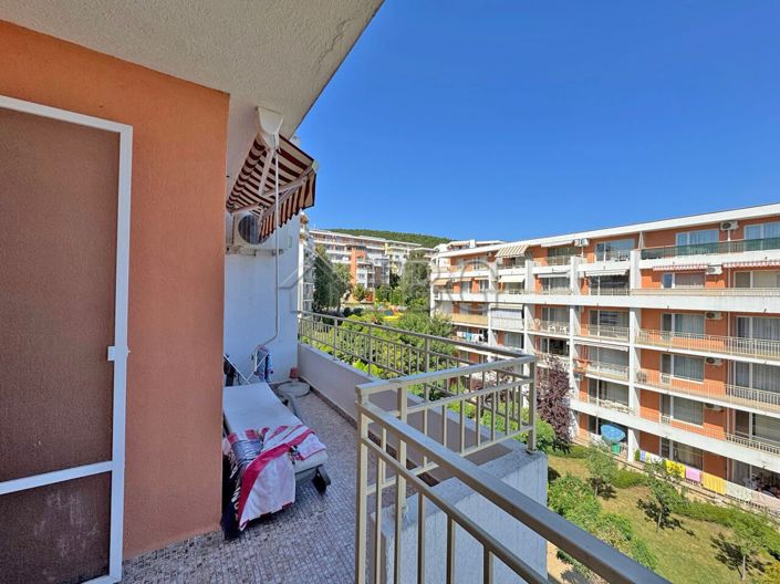 Image No.3-Appartement de 2 chambres à vendre à Burgas