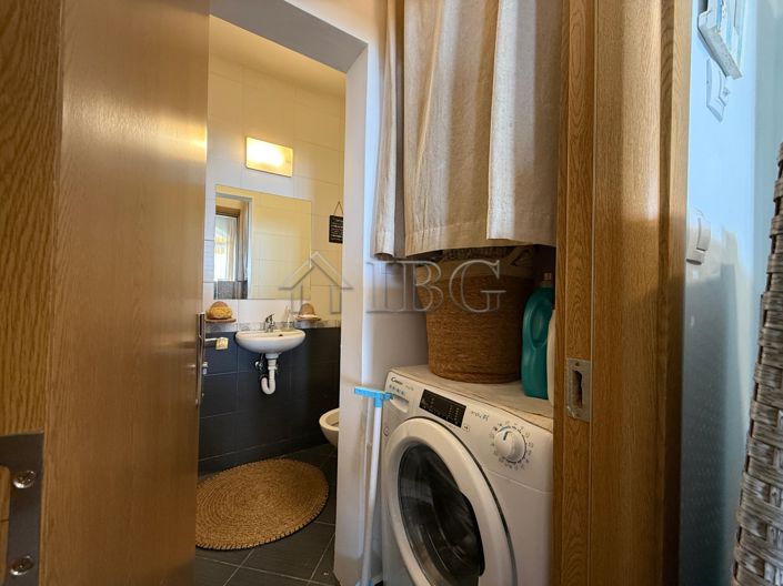 Image No.8-Appartement de 2 chambres à vendre à Burgas