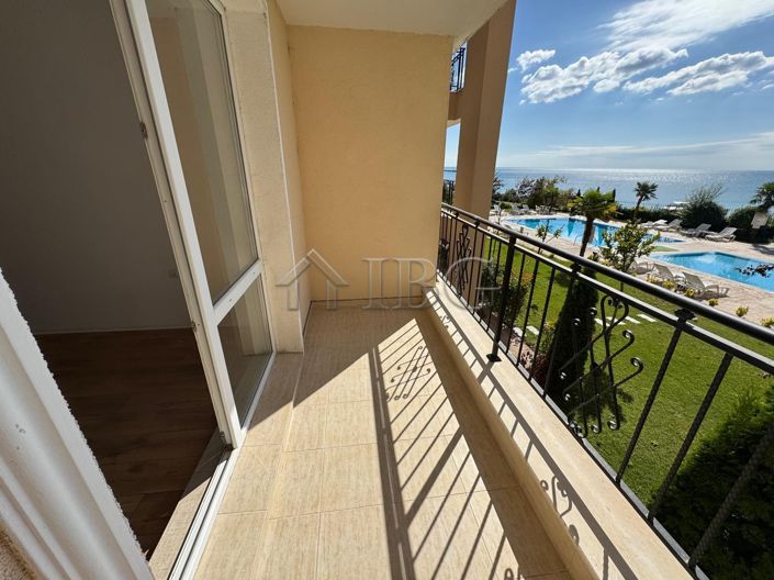 Image No.3-Appartement de 2 chambres à vendre à Burgas