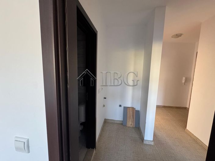 Image No.9-Appartement de 2 chambres à vendre à Burgas