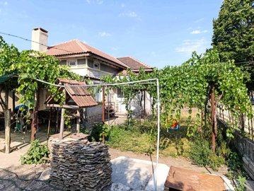 house-15-min-to-balchik