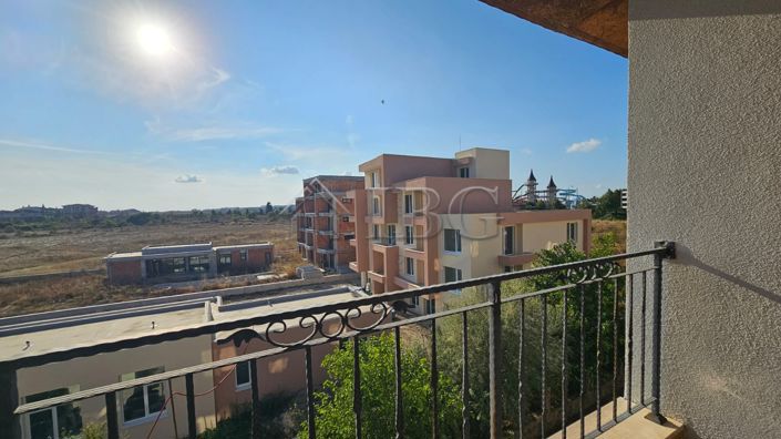 Image No.5-Appartement de 2 chambres à vendre à Burgas