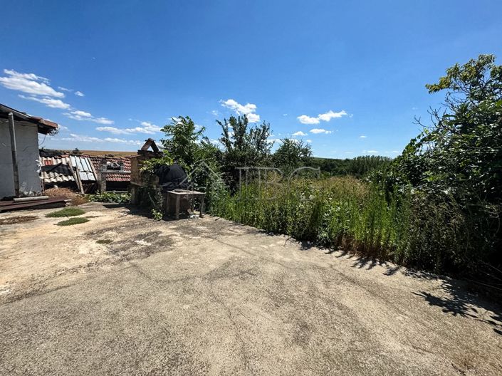 Image No.19-3 Bed House for sale