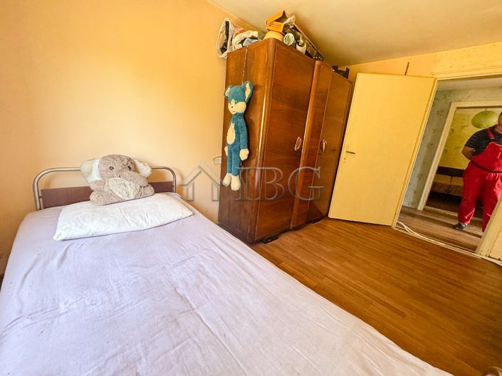 Image No.7-3 Bed House for sale