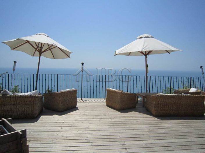 Image No.18-2 Bed Apartment for sale