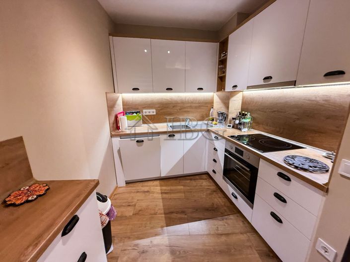 Image No.12-Appartement de 2 chambres à vendre à Burgas