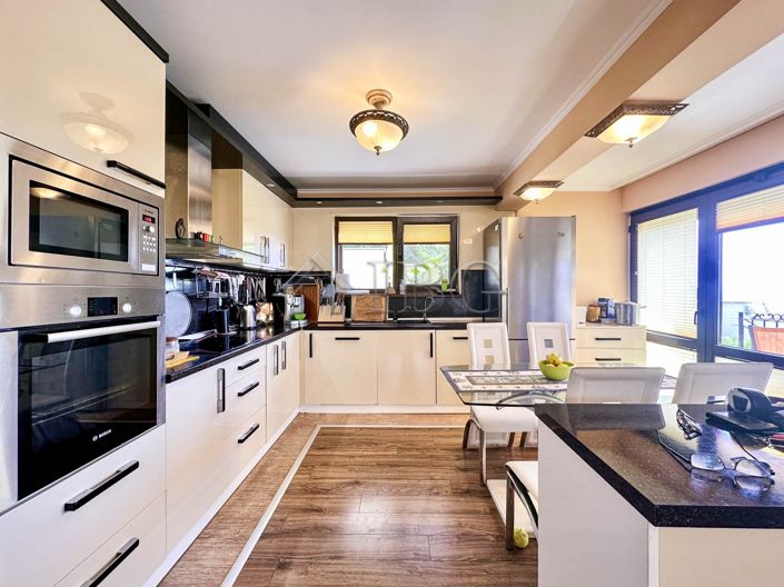 Image No.12-Maison de 4 chambres à vendre à Burgas