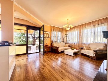 house-with-pool-kosharitsa-7