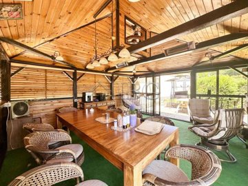 house-with-pool-kosharitsa-64