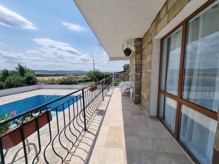 Image No.7-Maison de 3 chambres à vendre à Burgas