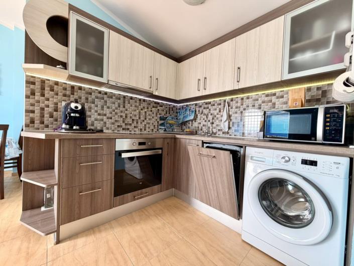 Image No.6-Appartement de 2 chambres à vendre à Burgas