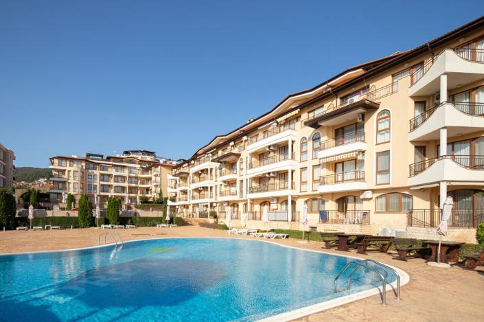 Image No.2-Appartement de 2 chambres à vendre à Burgas