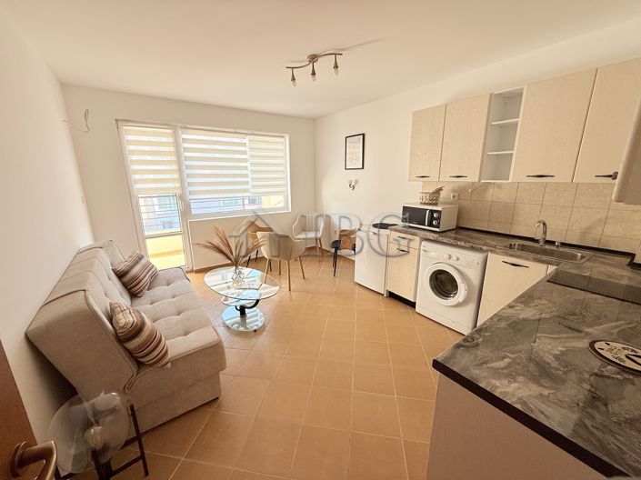 Image No.2-Appartement de 2 chambres à vendre à Burgas