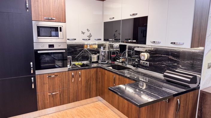 Image No.18-Appartement de 3 chambres à vendre à Burgas