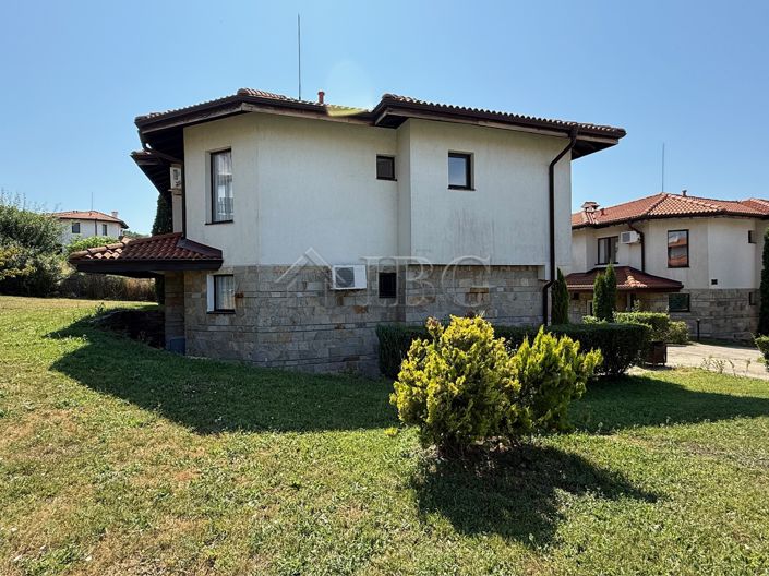 Image No.4-Maison de 3 chambres à vendre à Burgas