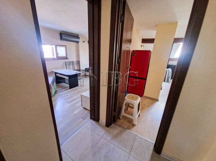 Image No.10-Appartement de 2 chambres à vendre à Burgas