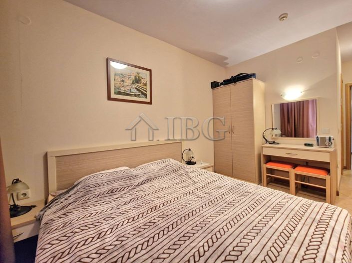 Image No.2-Appartement de 2 chambres à vendre à Burgas