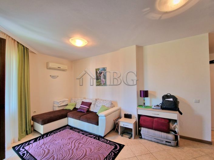 Image No.4-Appartement de 2 chambres à vendre à Burgas