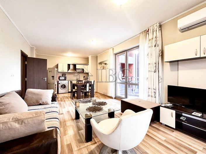 Image No.2-Appartement de 2 chambres à vendre à Burgas