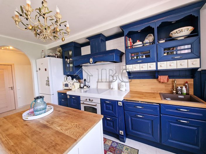 Image No.9-Appartement de 3 chambres à vendre à Burgas