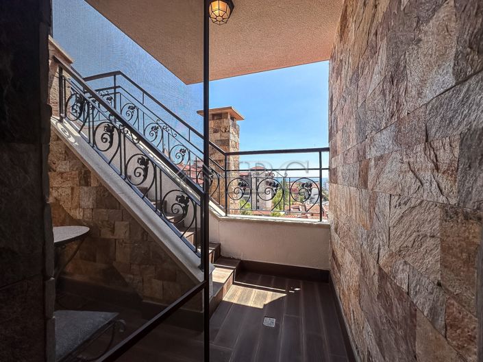 Image No.11-Appartement de 4 chambres à vendre à Burgas