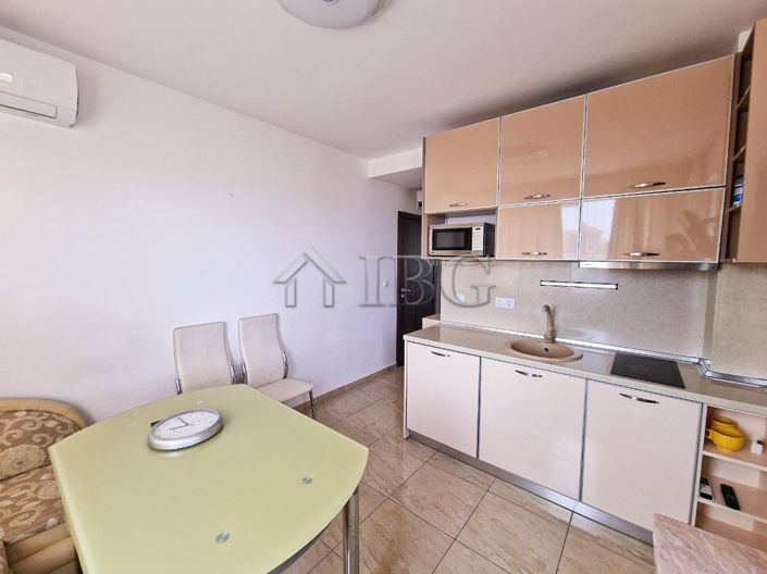 Image No.9-Appartement de 2 chambres à vendre à Burgas