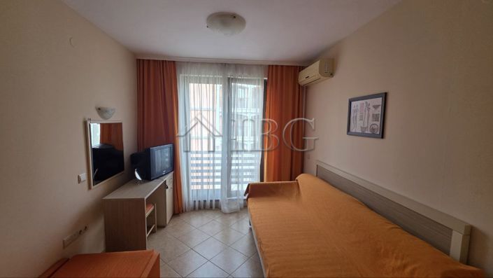 Image No.6-Apartment for sale