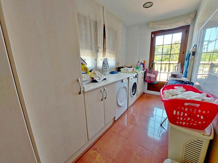 Image No.24-5 Bed Villa for sale