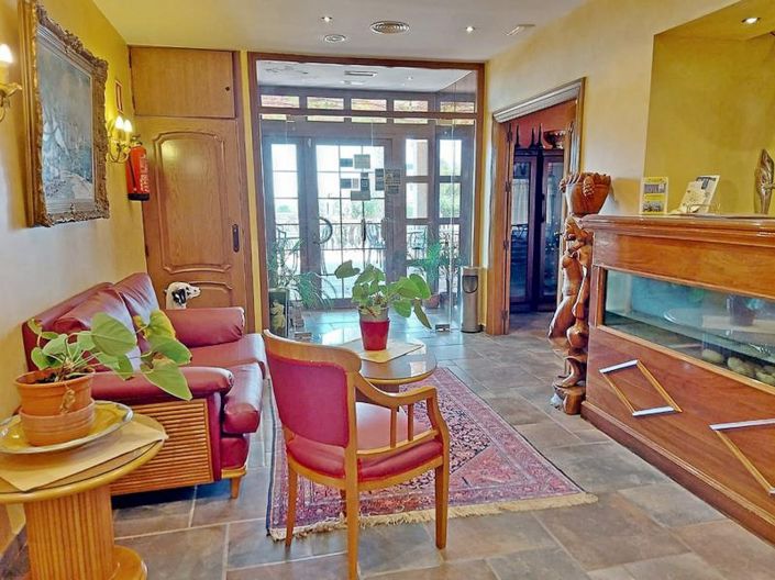 Image No.32-5 Bed Villa for sale