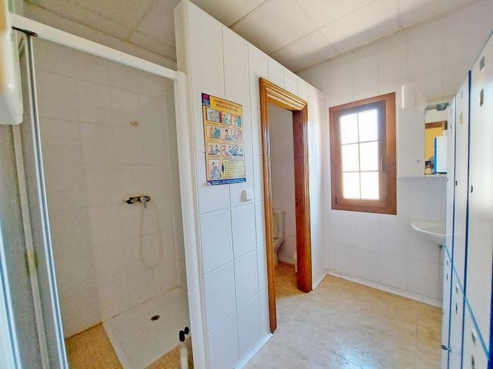 Image No.33-5 Bed Villa for sale