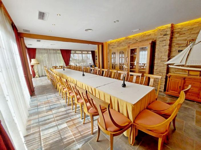 Image No.39-5 Bed Villa for sale