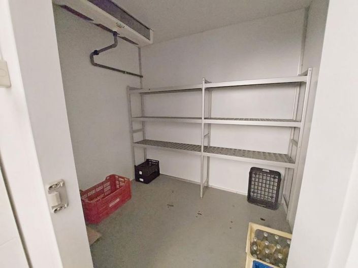 Image No.44-5 Bed Villa for sale